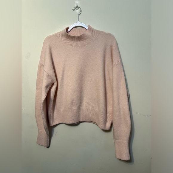 & Other Stories Light Pink Mock Neck Cropped Sweater Size Medium Wool Blend - Picture 1 of 5